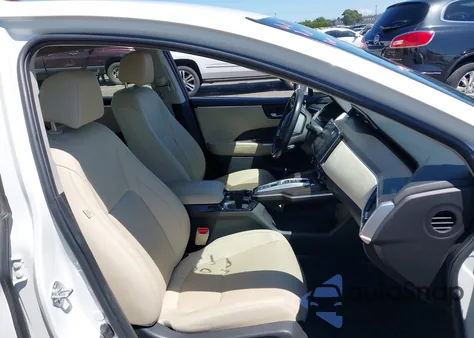 2018 Honda Clarity Plug-In Hybrid Touring из США, поврежденный, VIN JHMZC5F38JC008245